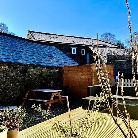 Loupsfell Side Barn *